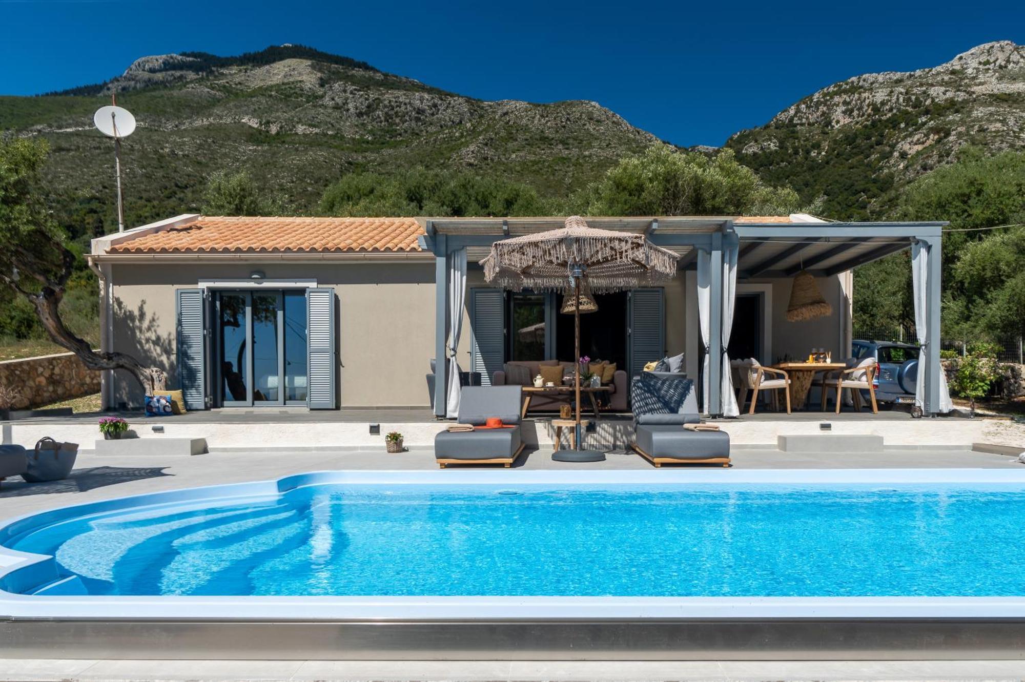 Tree Of Life Villa Valerianos Exterior photo